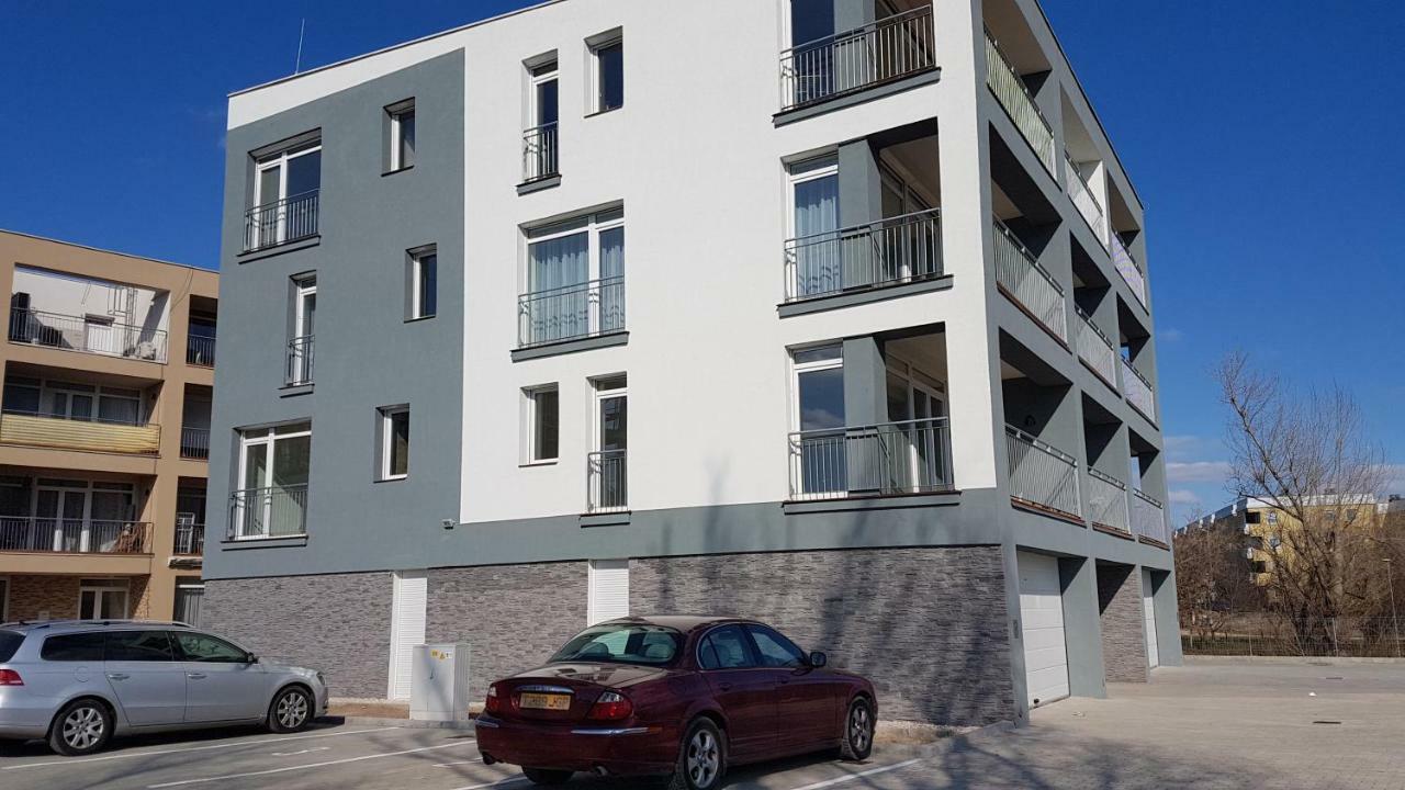 Lakefive Apartments Balatonfuered ภายนอก รูปภาพ