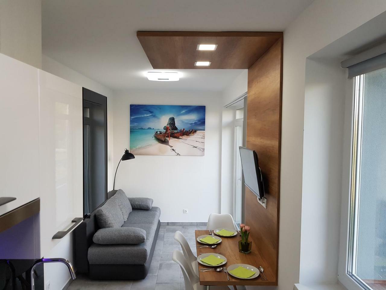 Lakefive Apartments Balatonfuered ภายนอก รูปภาพ
