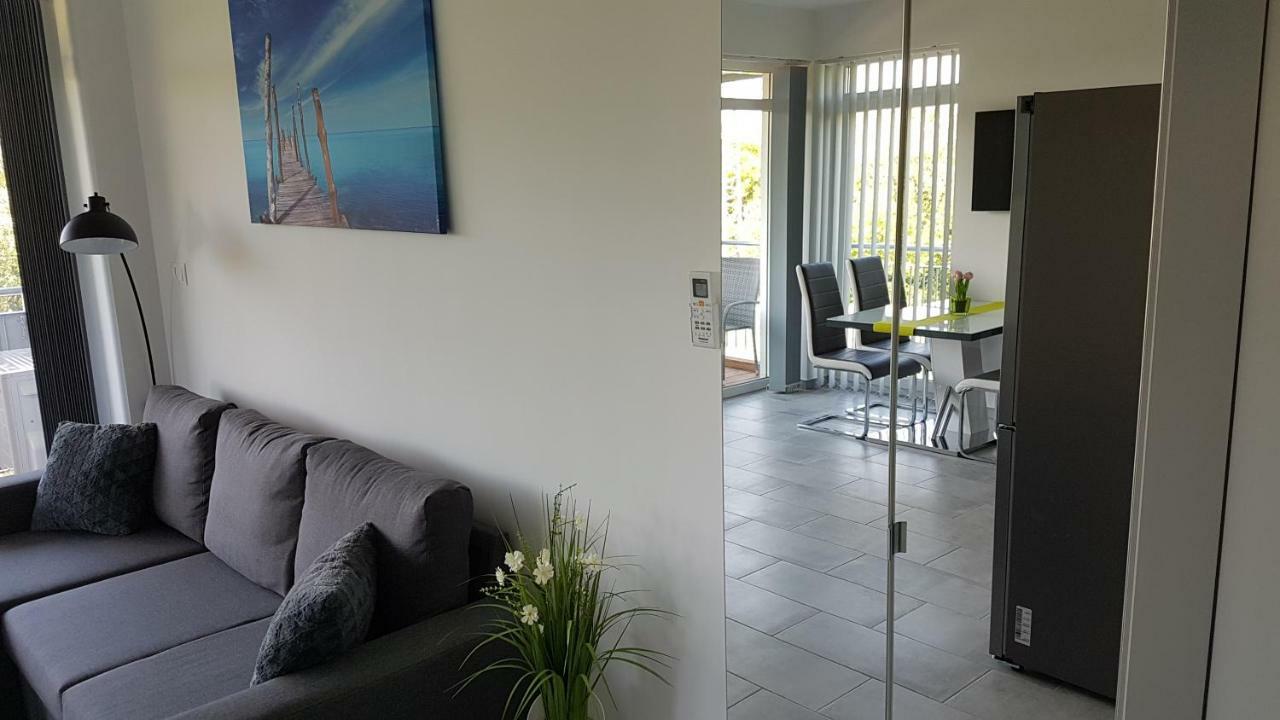 Lakefive Apartments Balatonfuered ภายนอก รูปภาพ